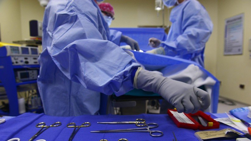 Una estadounidense pasa 11 días en coma y pierde todo un brazo por una bacteria carnívora