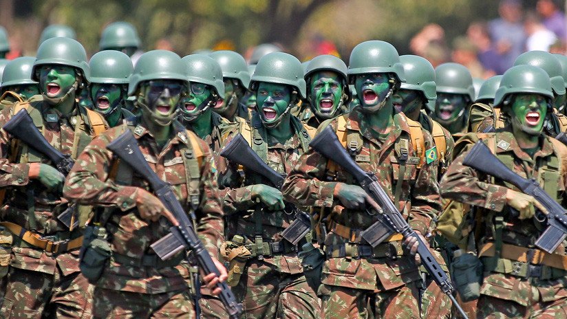 Bolsonaro dice que las Fuerzas Armadas de Brasil están preparadas para protestas como las de Chile