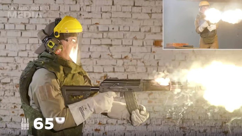 "Prueba destructiva": El Kaláshnikov AK-12 es capaz de disparar 680 balas seguidas, incluso en llamas (VIDEO)