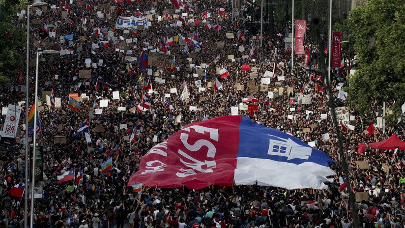 Piñera sobre la enorme marcha en Chile: "Todos hemos escuchado el mensaje y todos hemos cambiado"