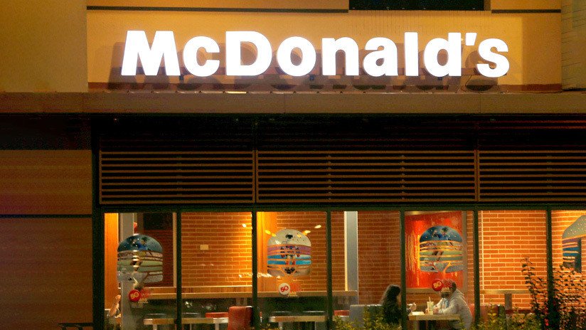 McDonald's se disculpa por una polémica decoración de Halloween