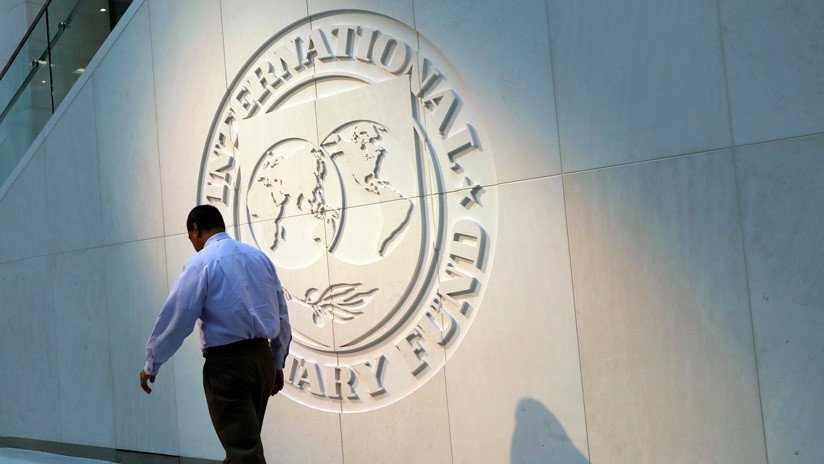 El FMI prevé el estancamiento de Ecuador y advierte sobre un frenazo económico en Chile