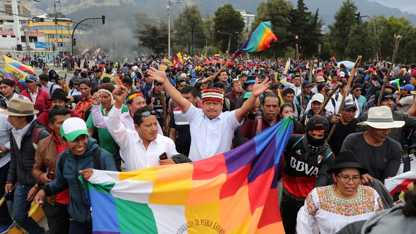 Unas 200 organizaciones sociales de Ecuador entregan proyecto sobre un nuevo modelo económico para el país