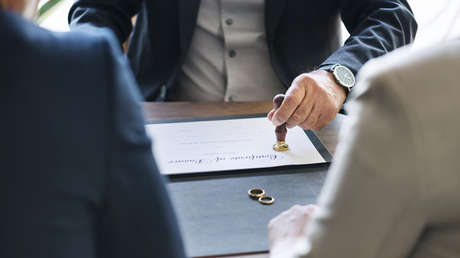 Demanda al amante de su exesposa por destruir su matrimonio y consigue una indemnización de 750.000 dólares