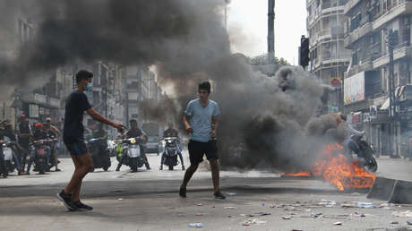 VIDEOS: Miles de libaneses toman calles en protesta contra el Gobierno y los nuevos impuestos