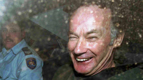 Muere en prisión a los 74 años el peor asesino en serie de Australia, condenado a 7 cadenas perpetuas