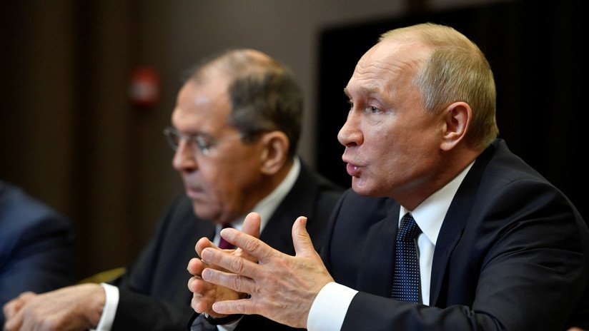 Cancillería rusa: "Putin no se ve a sí mismo en Oriente Medio como un domador de víboras"