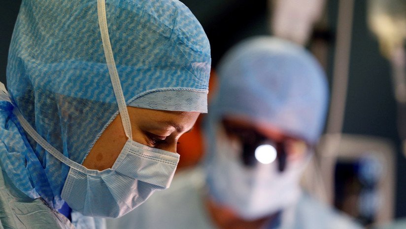 Una anciana de 82 años se somete a una cirugía de corazón bajo hipnosis y sin anestesia