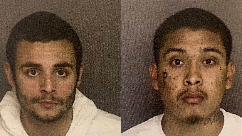 Dos reclusos "armados y peligrosos" escapan de una prisión de California haciendo un agujero en el techo del baño