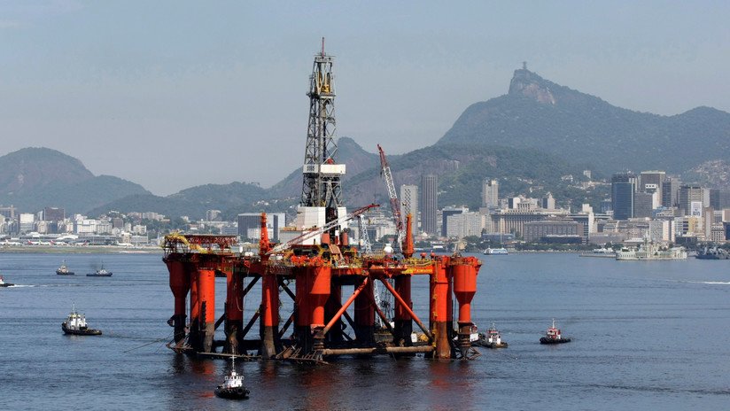 La estatal Petrobras logra la adjudicación de dos bloques en la mayor subasta petrolera de Brasil