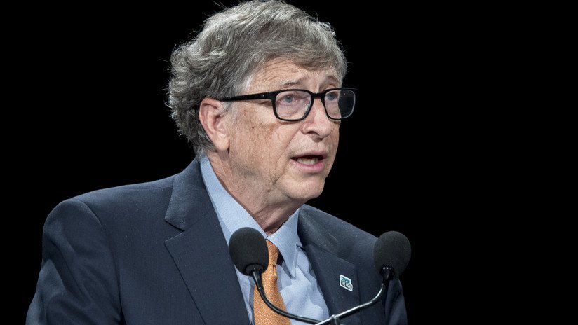 Bill Gates revela por qué el sistema operativo Windows Mobile acabó en fracaso y cómo prosperó Android