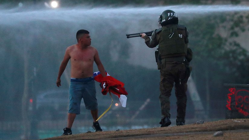 Sebastián Piñera reconoce "excesos y  abusos" de las fuerzas de orden durante las protestas en Chile