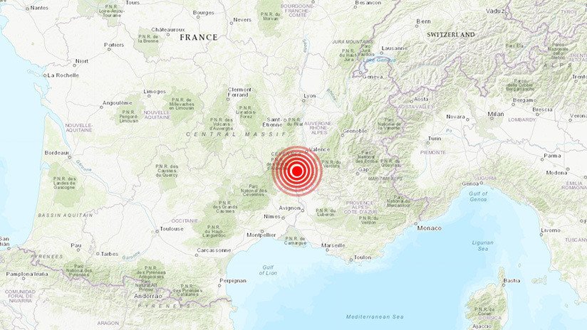 Un fuerte sismo sacude Francia y se siente a centenares de kilómetros