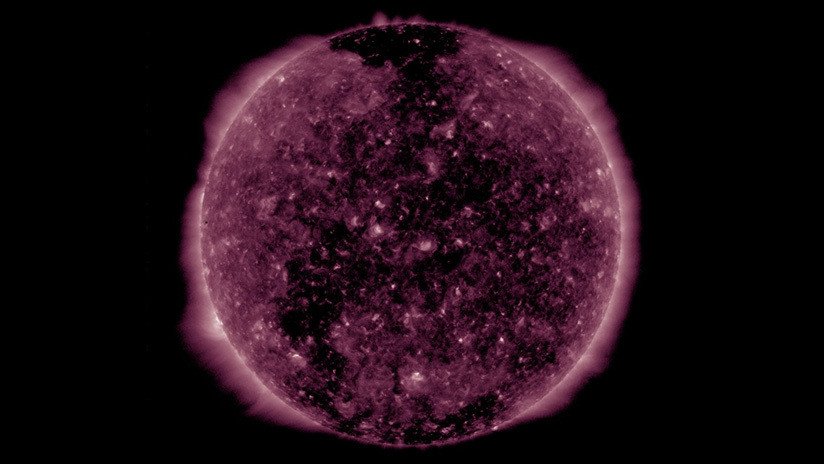 Espectaculares imágenes de la NASA muestran a Mercurio desfilando ante el disco solar