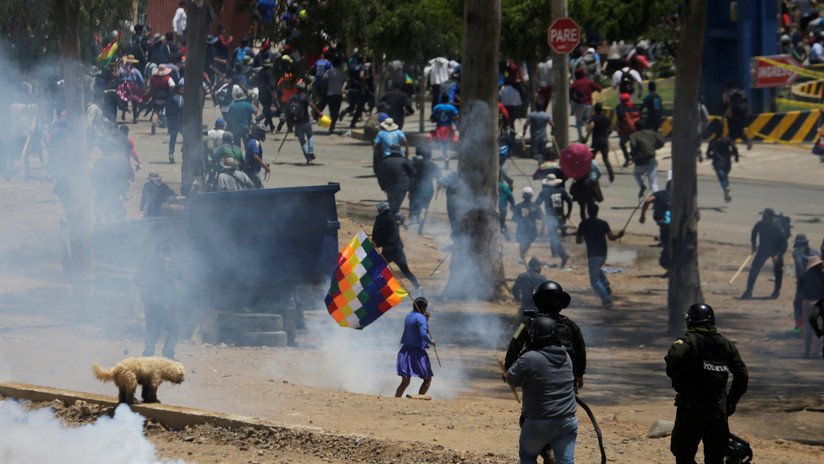 La Fiscalía General de Bolivia confirma siete muertos durante las protestas postelectorales