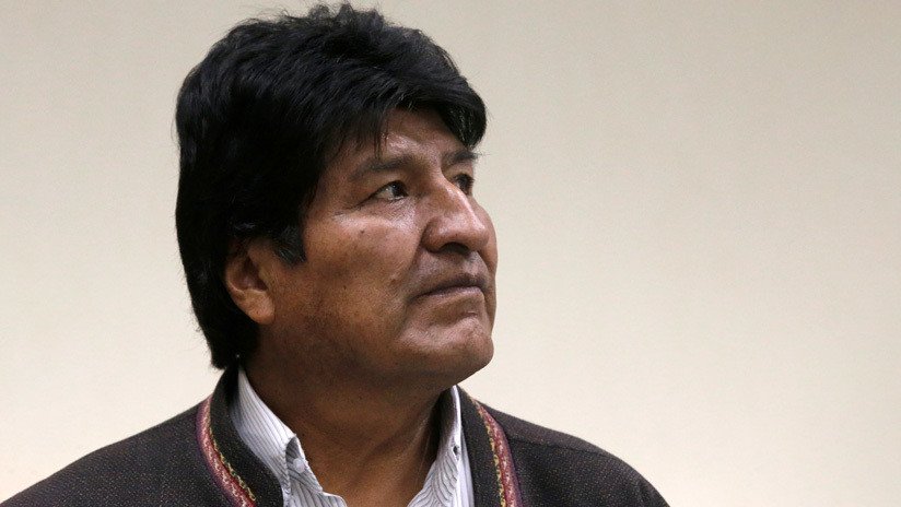 Evo Morales actualiza desde México su perfil en Twitter