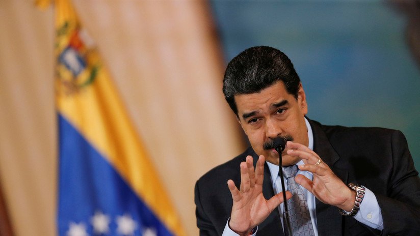 Maduro denuncia el envío de "grupos paramilitares" a Venezuela desde Colombia para generar violencia