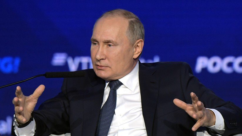 Putin: "El mito sobre la 'amenaza rusa' fue inventado por aquellos que quieren sacar provecho de esta leyenda"