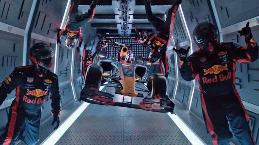 VIDEO: Mecánicos de Red Bull realizan el primer cambio de neumáticos de un Fórmula 1 en gravedad cero