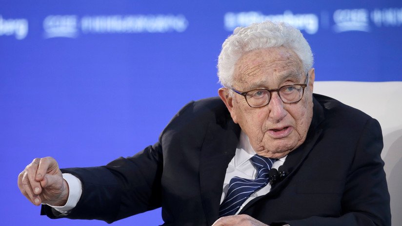 Kissinger: "Si la disputa comercial entre EE.UU. y China se desarrolla sin restricciones, el resultado podría ser peor que la I Guerra Mundial"