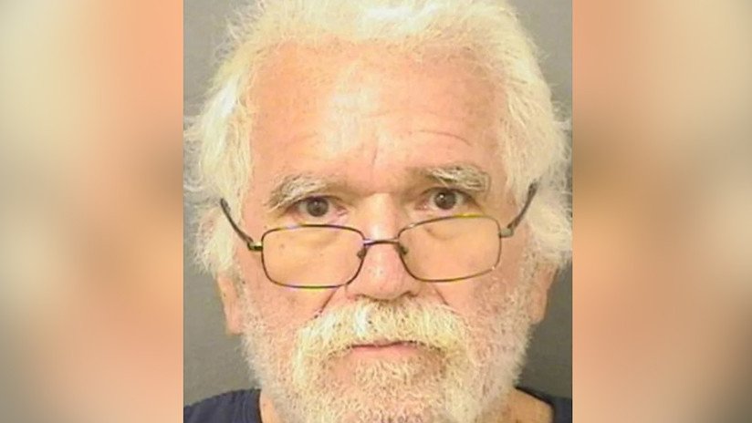 Anciano roba un banco en Florida y anuncia que espera que lo capturen