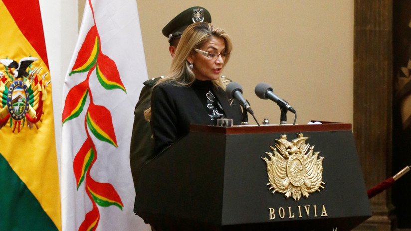 La presidenta de facto de Bolivia anuncia que la promulgación de la Ley de convocatoria a nuevas elecciones se celebrará este domingo