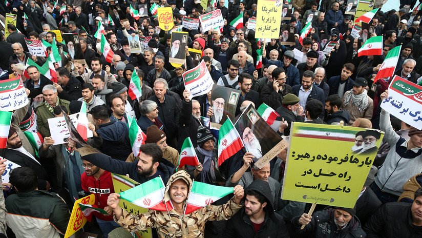 "Los destruiremos si cruzan las líneas rojas": comandante iraní advierte a EE.UU., Israel y Arabia Saudita desde una marcha oficialista