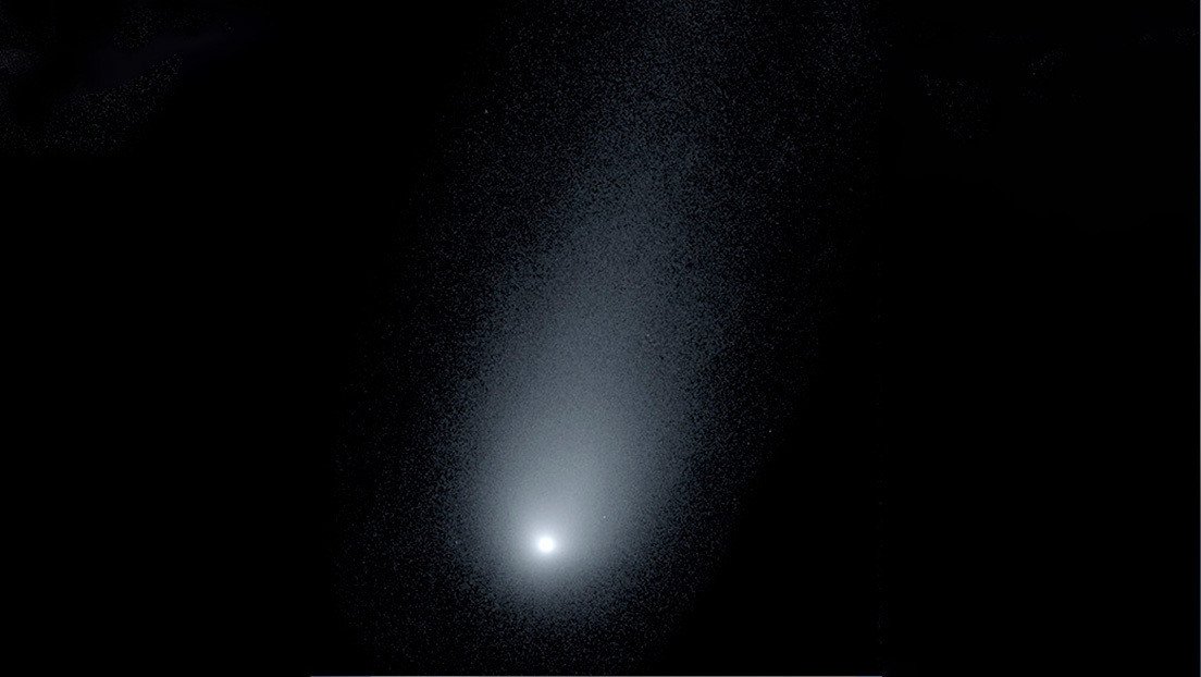 Astrónomos captan un cometa "fantasmal" que se dirige hacia la Tierra