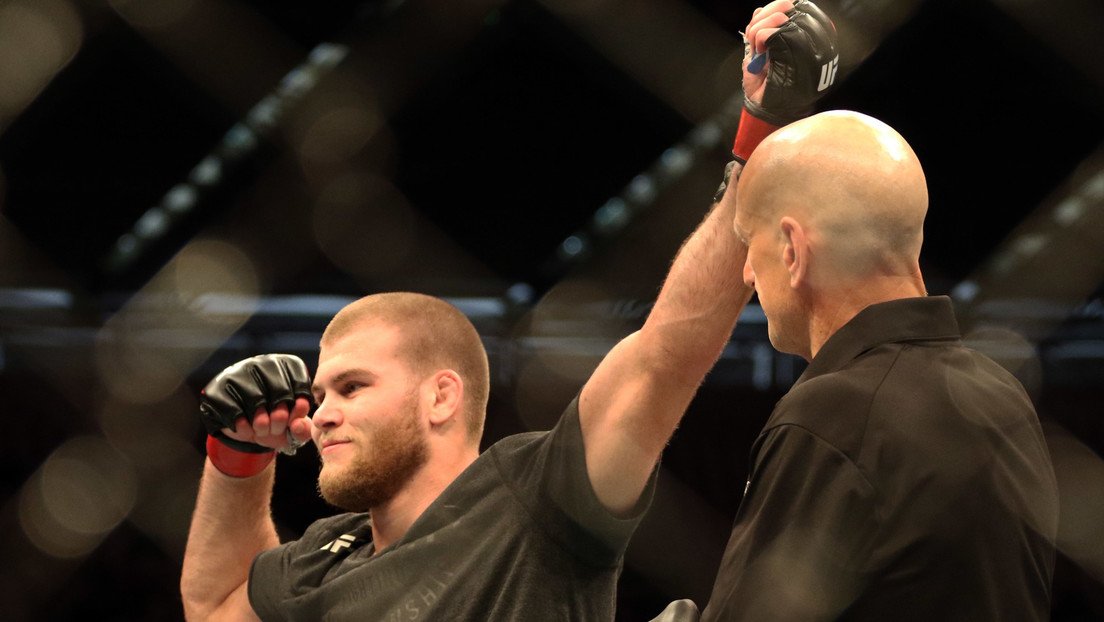 "Donde los hombres se matan entre ellos": 'The Celtic Kid' anuncia su próximo combate en la UFC y firma con sangre (FOTO)