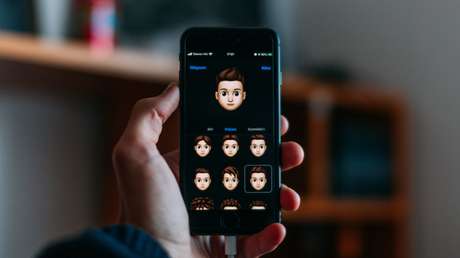 La revolución de género llega a los emoticonos: Apple lanza casi 400 nuevos y rediseña otros 265 (FOTOS)