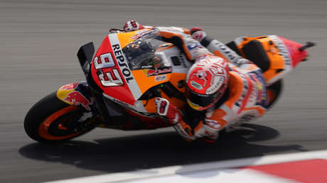VIDEO: Marc Márquez sufre una dura caída durante el Gran Premio de Malasia de Motociclismo