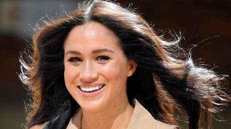 Markle demanda a tabloides británicos por publicar "mentiras absurdas" sobre su relación con sus padres y supuestas lujosas remodelaciones
