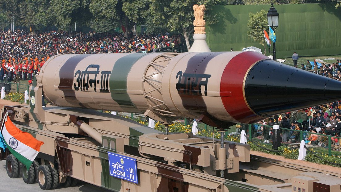 La India prueba su misil balístico con capacidad nuclear Agni-III