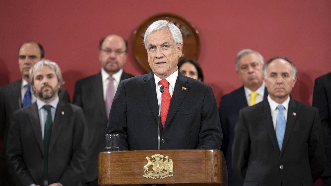 La aprobación de Piñera alcanza un mínimo histórico al desplomarse hasta el 4,6 %