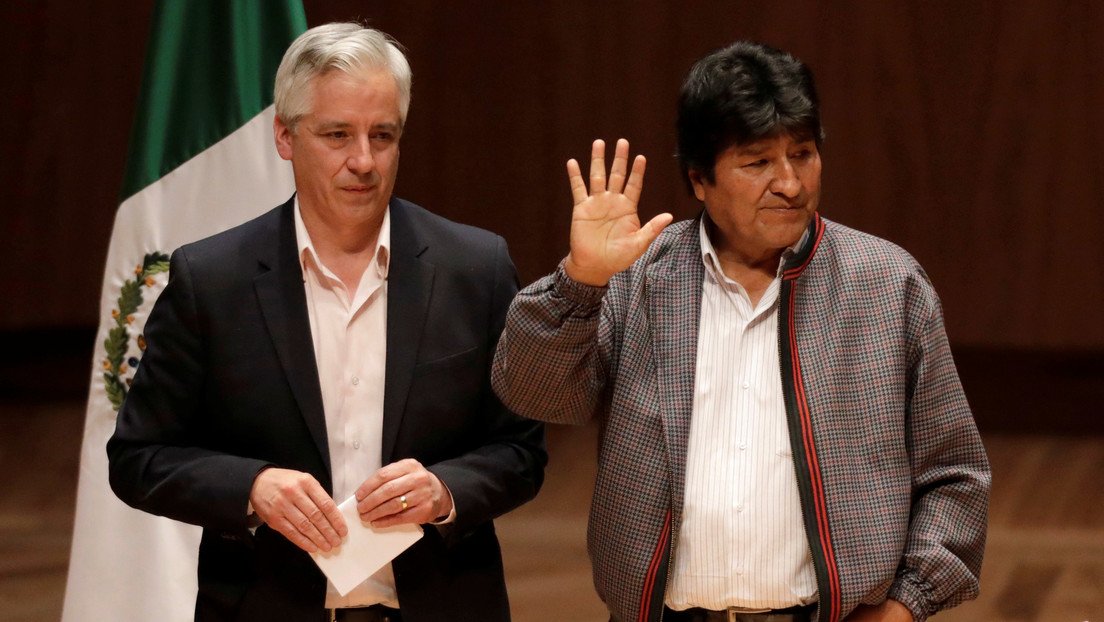 Cancillería mexicana: Evo Morales parte rumbo a Cuba en un "viaje temporal"