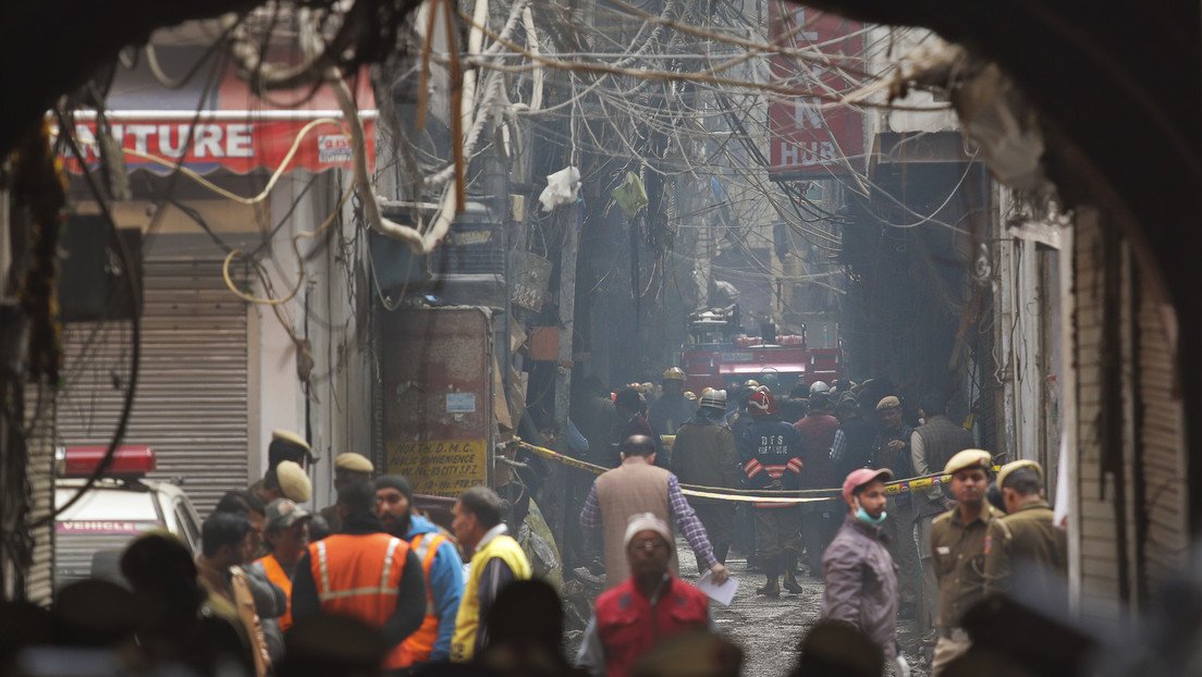 43 muertos y varios heridos en un incendio en una fábrica en la India
