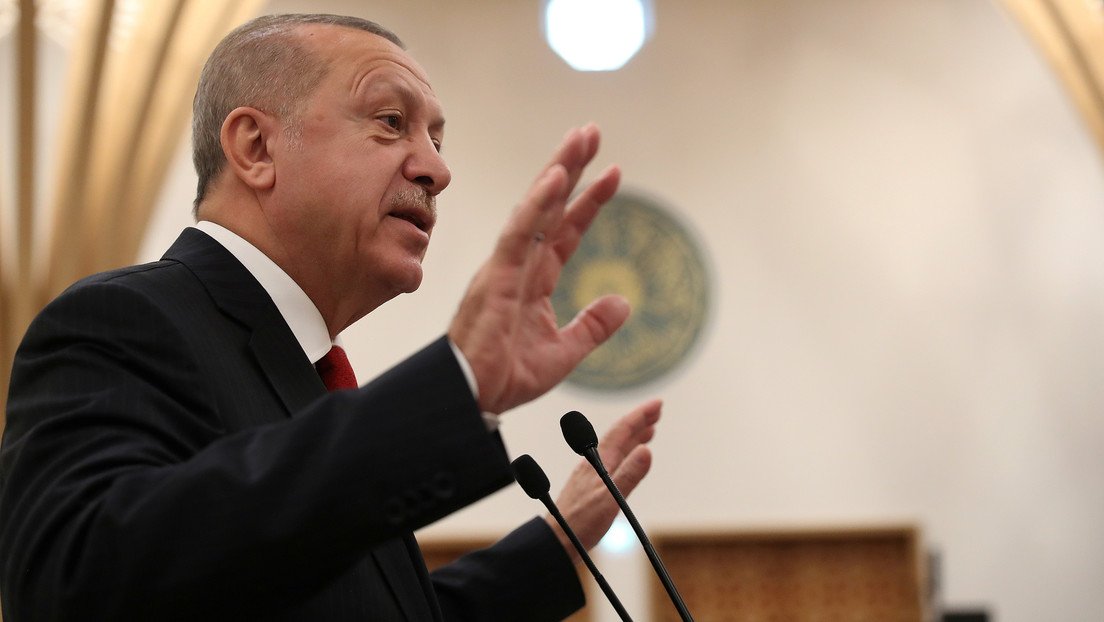 Erdogan reitera que Turquía no renunciará a los sistemas antimisiles rusos S-400