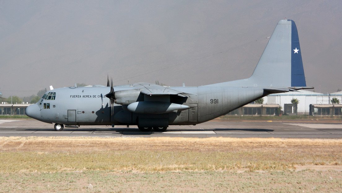 600 personas, 15 aviones y cinco barcos: la Fuerza Aérea de Chile amplía la búsqueda del avión militar desaparecido