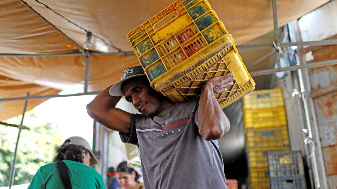 Latinoamérica registra 6 años de desaceleración económica generalizada, según la CEPAL