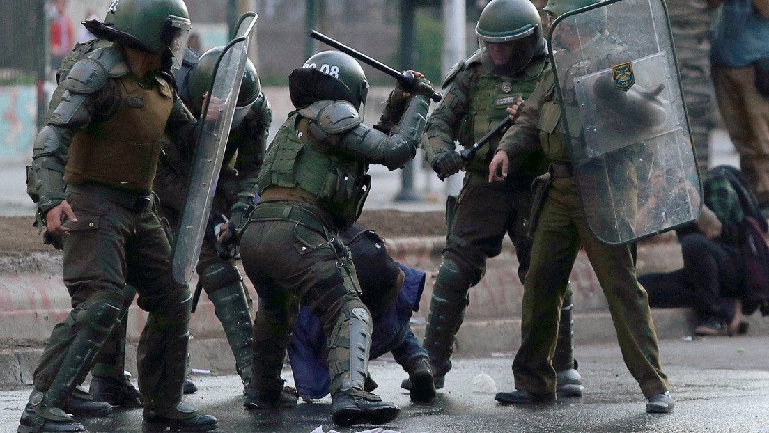 Carabineros de Chile admite la "responsabilidad" de sus agentes en violaciones a los derechos humanos durante las protestas