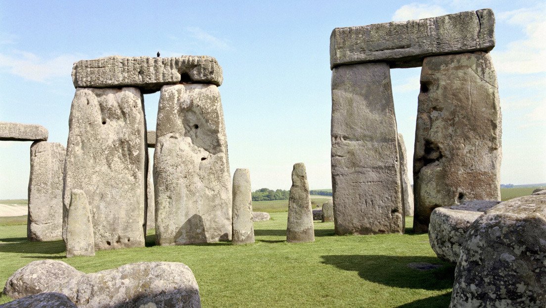 Encuentran la foto familiar más antigua tomada en Stonehenge (FOTOS)