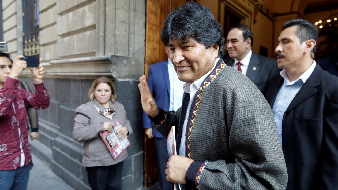 Evo Morales: "La golpista Áñez anuncia una orden de aprehensión contra mi persona"
