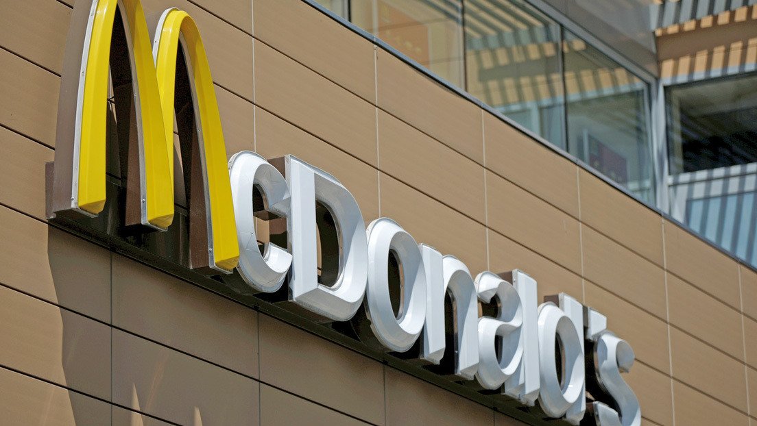 McDonald's cierra todos sus restaurantes en Perú durante dos días para guardar luto por dos jóvenes empleados que murieron electrocutados