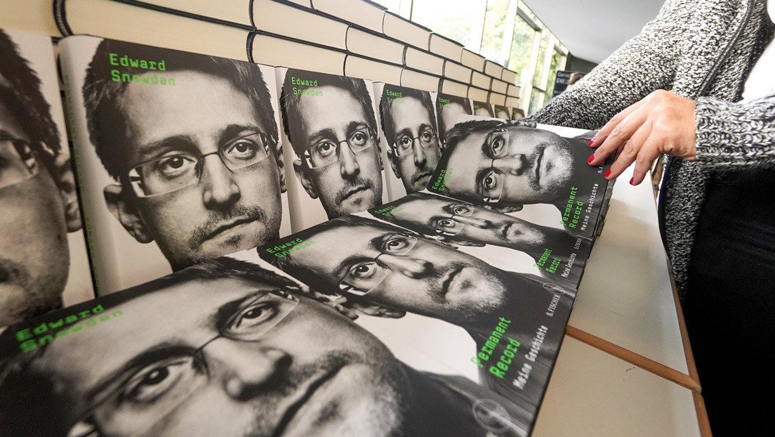 Las ganancias del libro de Snowden serán para el Gobierno de EE.UU. por fallo de un juez