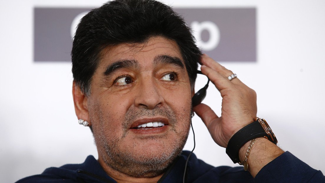 "Me llevaron los ovnis": Maradona bromea sobre su excusa tras ausentarse de casa tres días