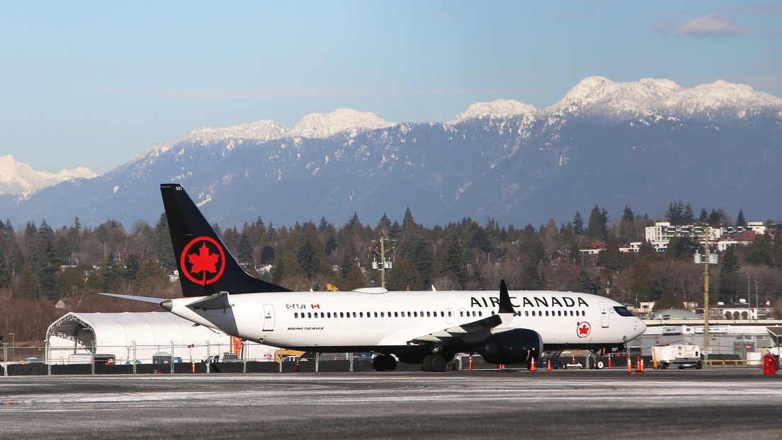 Un vuelo de dos horas entre ciudades canadienses se convierte en un viaje internacional de dos días