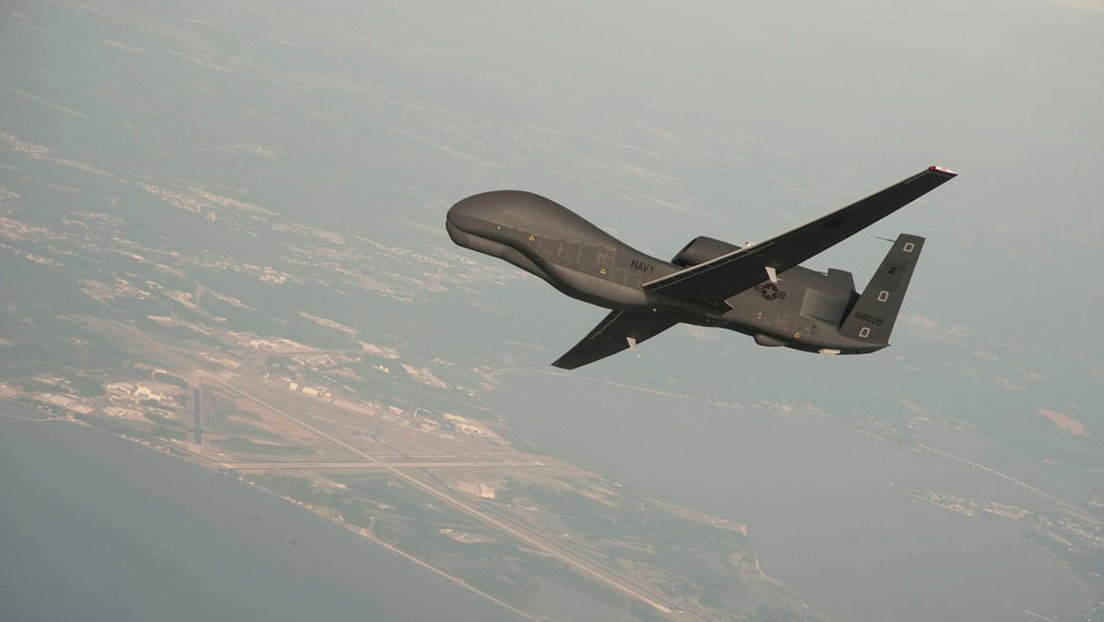 Cuatro aviones espía de EE.UU. sobrevuelan la península de Corea en medio de la zozobra por "el regalo de Navidad" de Pionyang