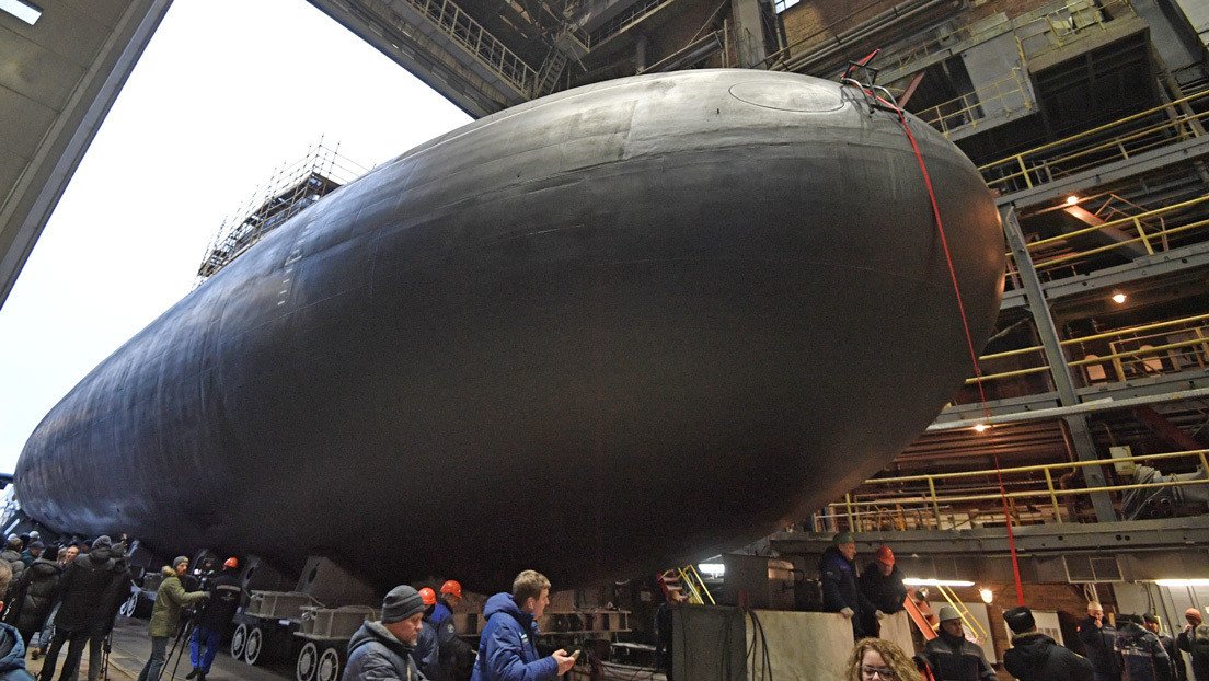 VIDEO: Sale de su astillero en San Petersburgo el segundo submarino del proyecto ruso 636.3