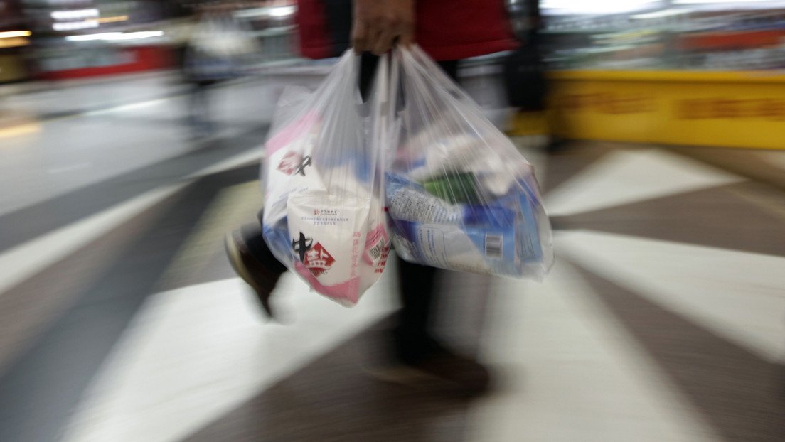 Ginebra multará por los plásticos de un solo uso a partir de enero