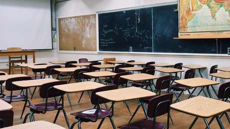 "¿Cuántos esclavos equivalen a 4 personas blancas?": La tarea de casa que desató una ola de indignación en EE.UU.